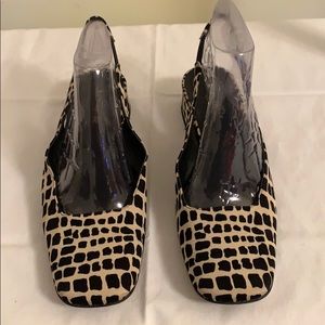 Lizard print fabricFlats